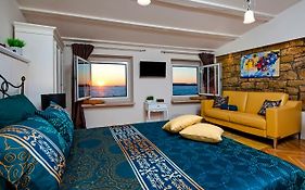 Luxury Studio '936'